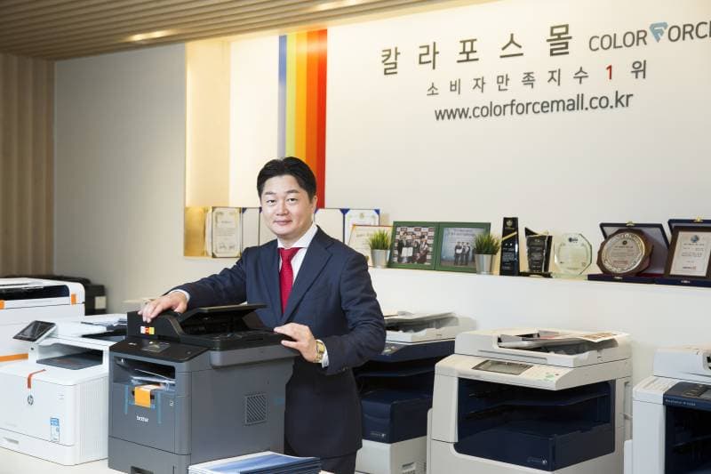 칼라테크오에이, 복합기 단기 성장 1위 기업 대표 이미지